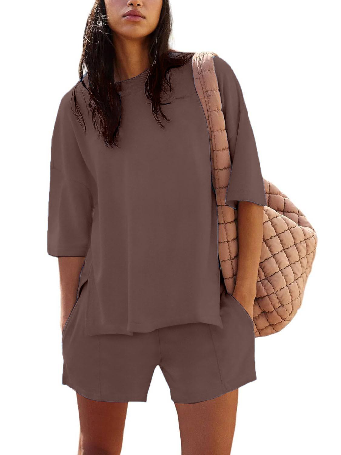 ✨2025 NEW Trendy Casual Solid Color Suit with Slit Top and Shorts