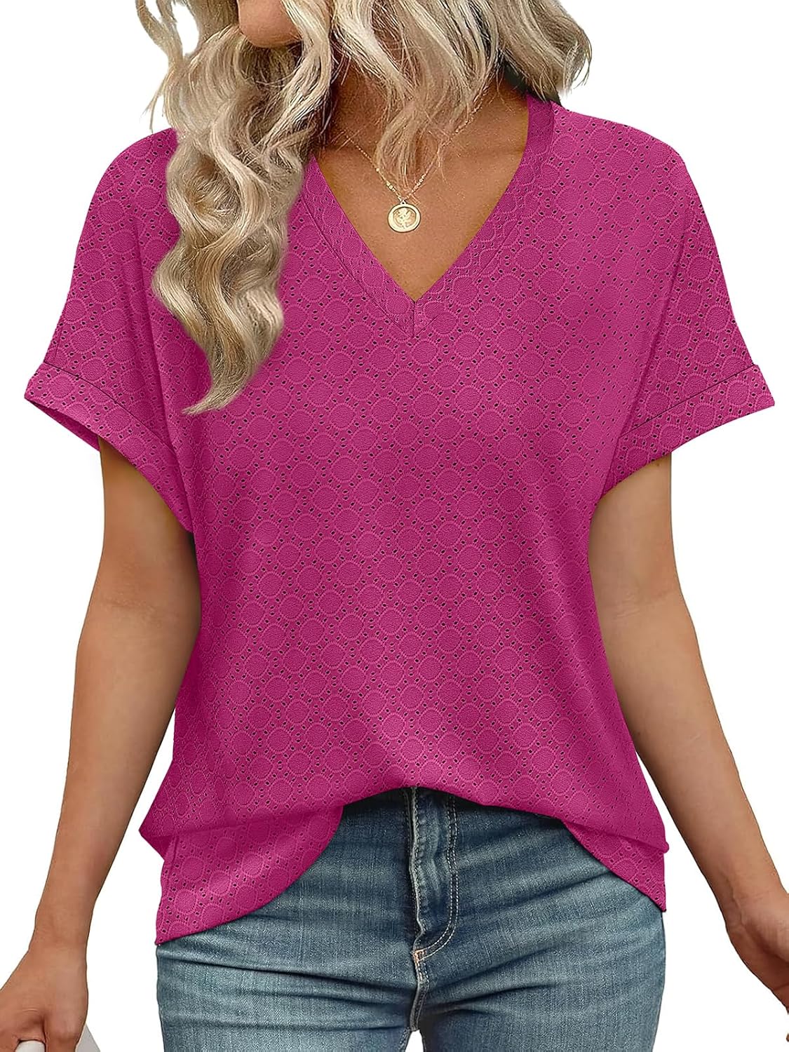 ✨Women's V Neck Eyelet Dressy Casual Basic Short Sleeve Tees