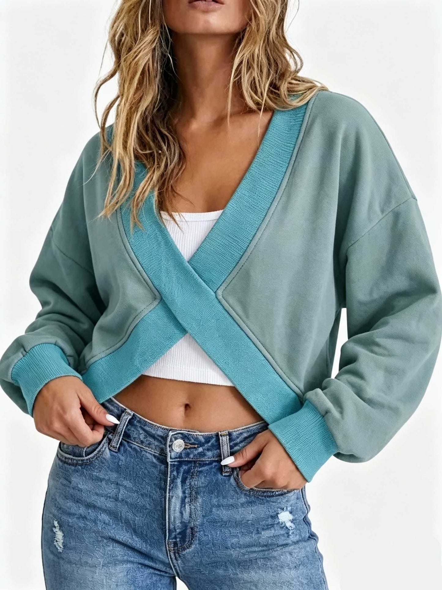 Women‘s Reversible Crewneck Sweatshirt