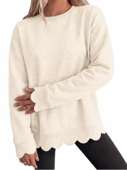 Women Crew Neck Oversized Long Sleeve Sweatshirt With Scallop Cuff And Hem