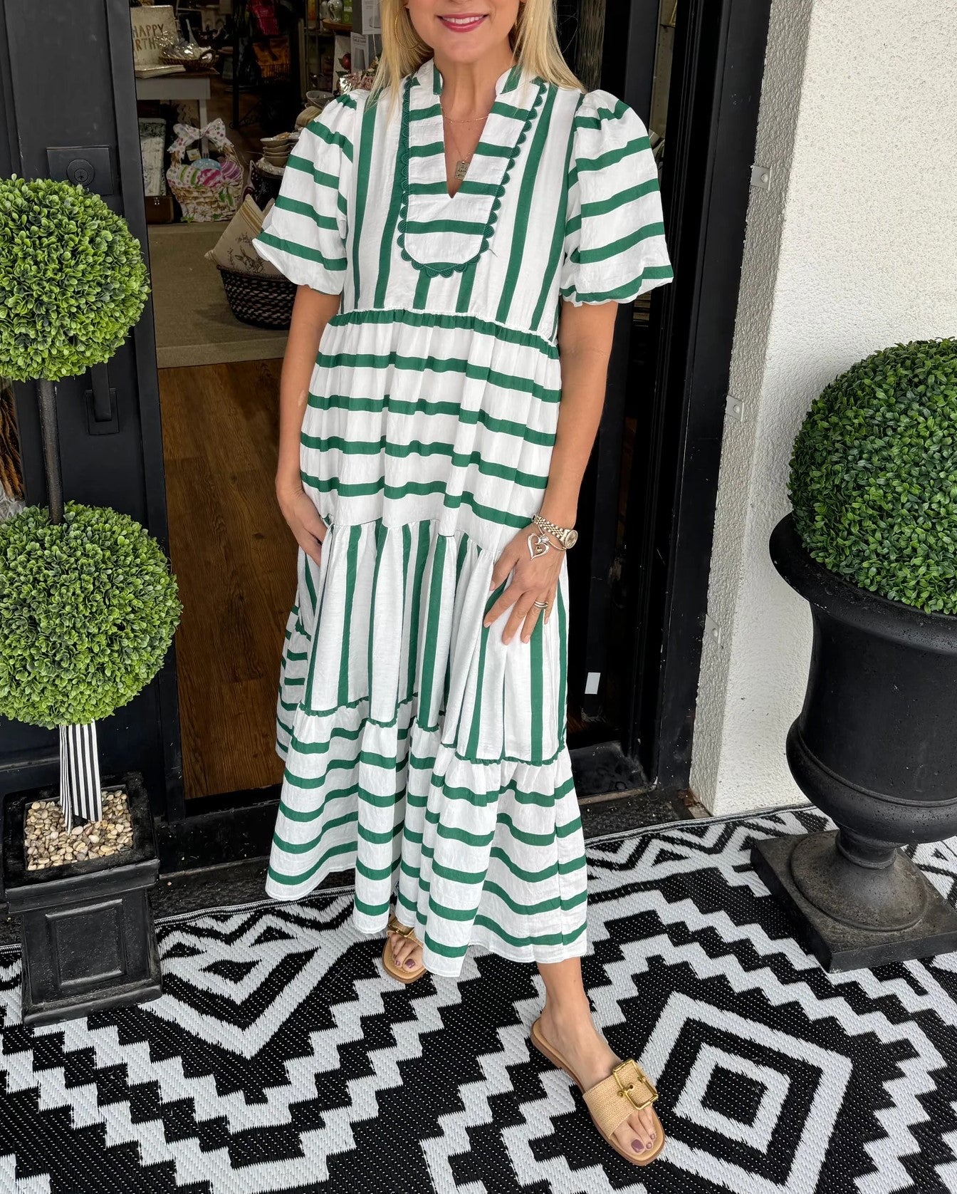 ✨Women's Short Bubble Sleeve Striped Dress With Pockets