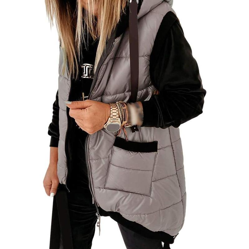 Women's Hooded Outwear Vest Lightweight Zipper Up Padded Gilet With Pockets