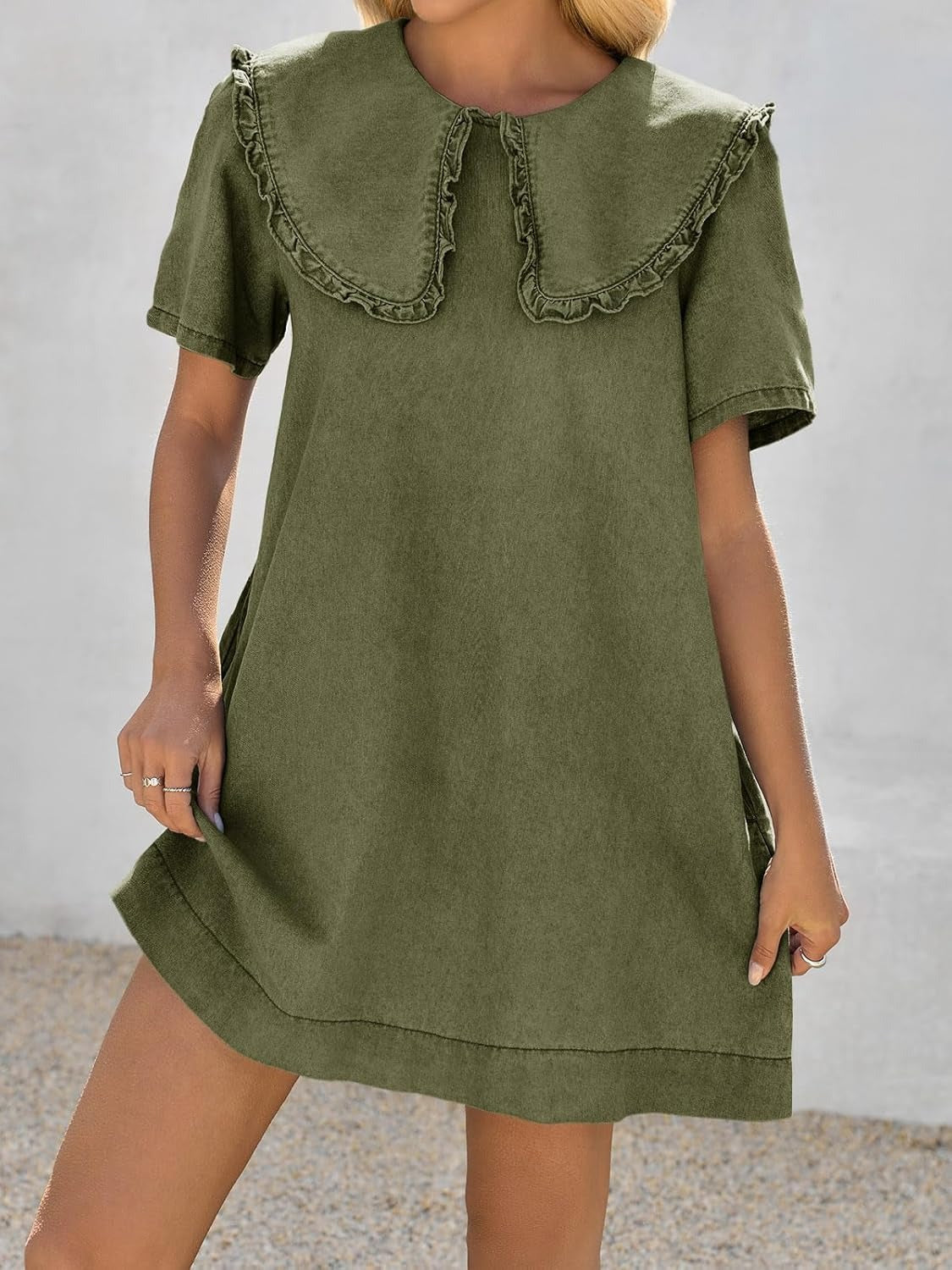 Women's summer denim mini dress, loose Peter Pan collar, casual and flowy babydoll dress