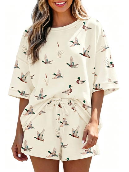 Women's Casual Mallard Duck Print Oversized Fit Short Sleeve Top Tee and Drawstring Pocket Shorts Set