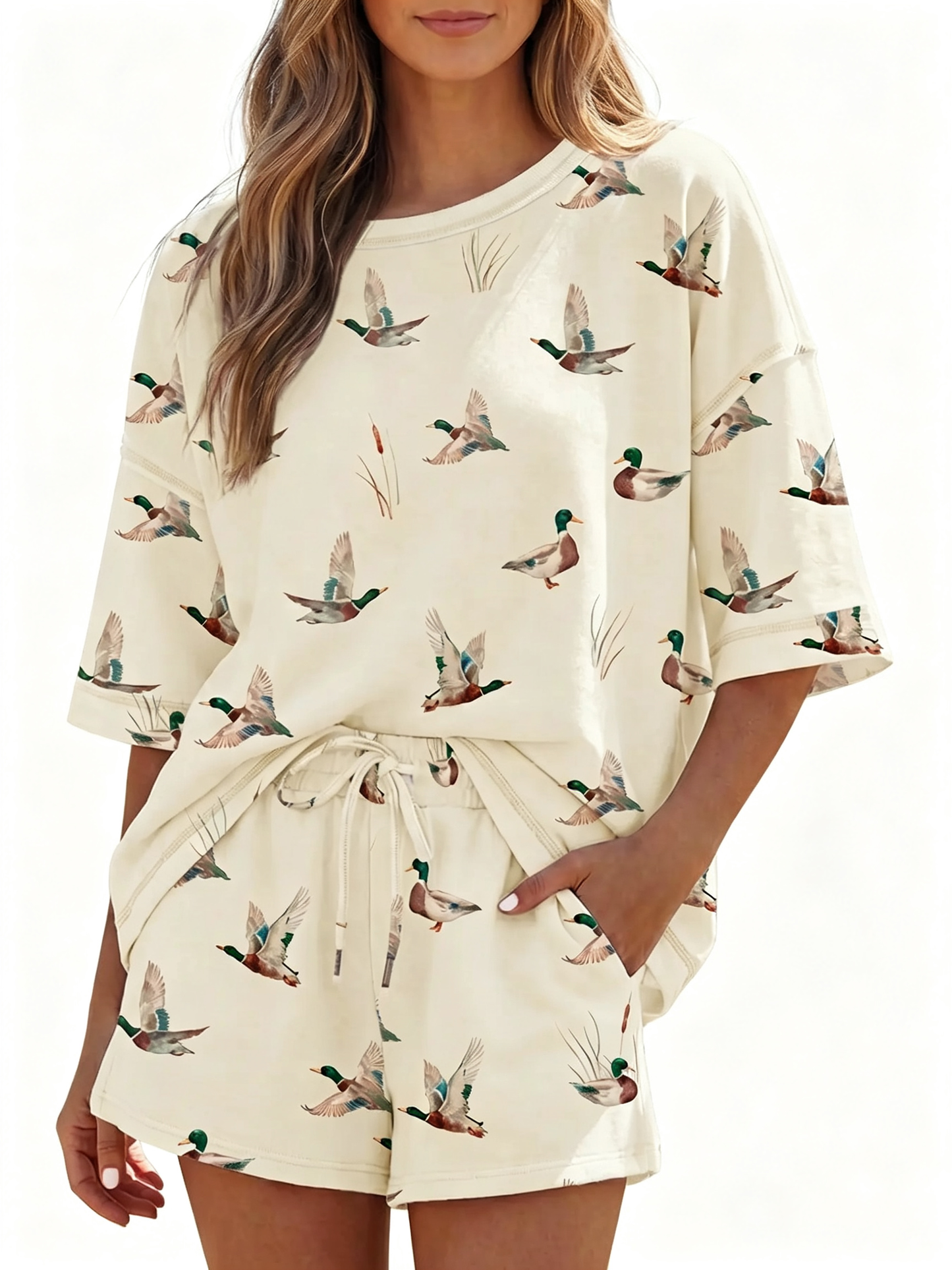 Women's Casual Mallard Duck Print Oversized Fit Short Sleeve Top Tee and Drawstring Pocket Shorts Set