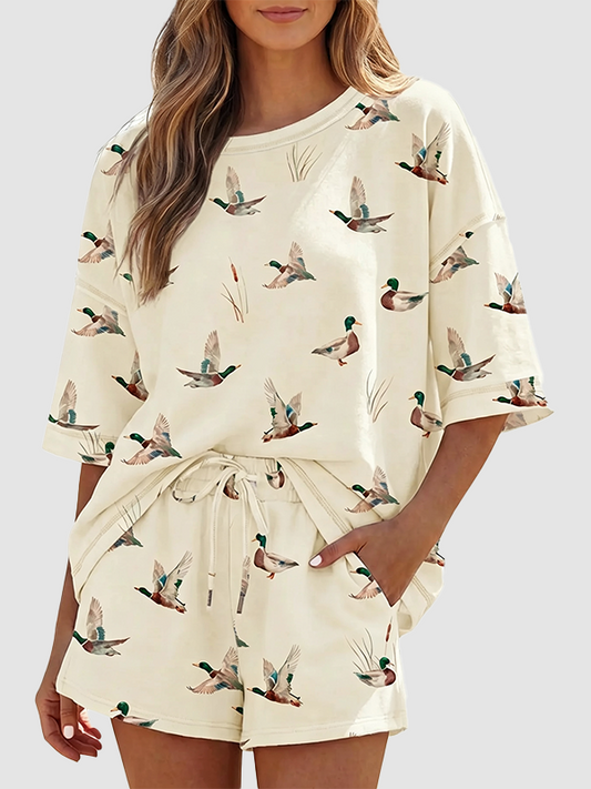 Women's Casual Mallard Duck Print Oversized Fit Short Sleeve Top Tee and Drawstring Pocket Shorts Set
