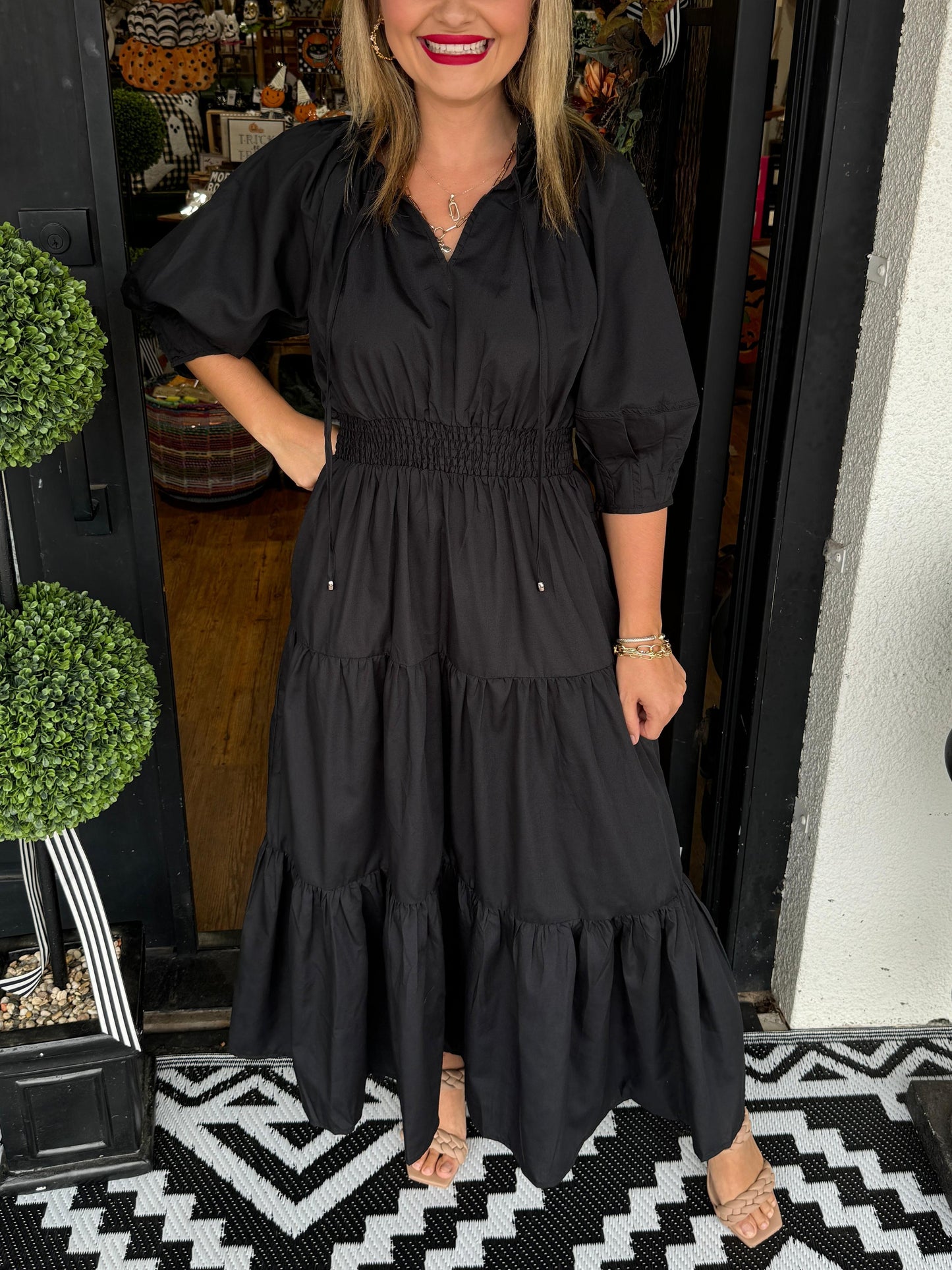 ✨Elegant Half Sleeve Tie-up Pleated Loose Dress