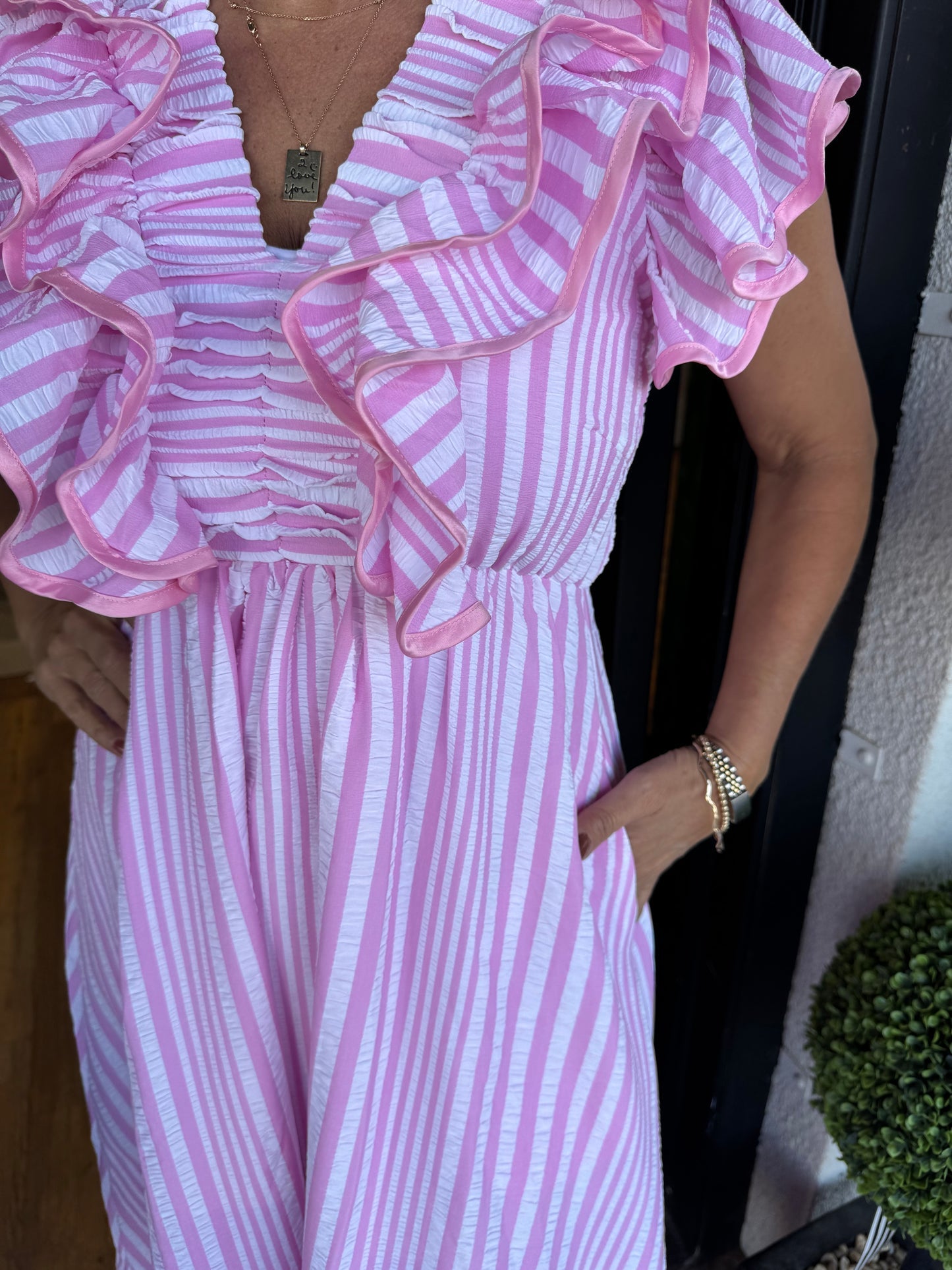 Women's Elegant V-neck Striped Ruffle Detail Midi Dress