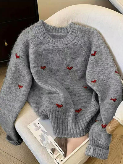 Women's heart-patterned crew neck knitted sweater