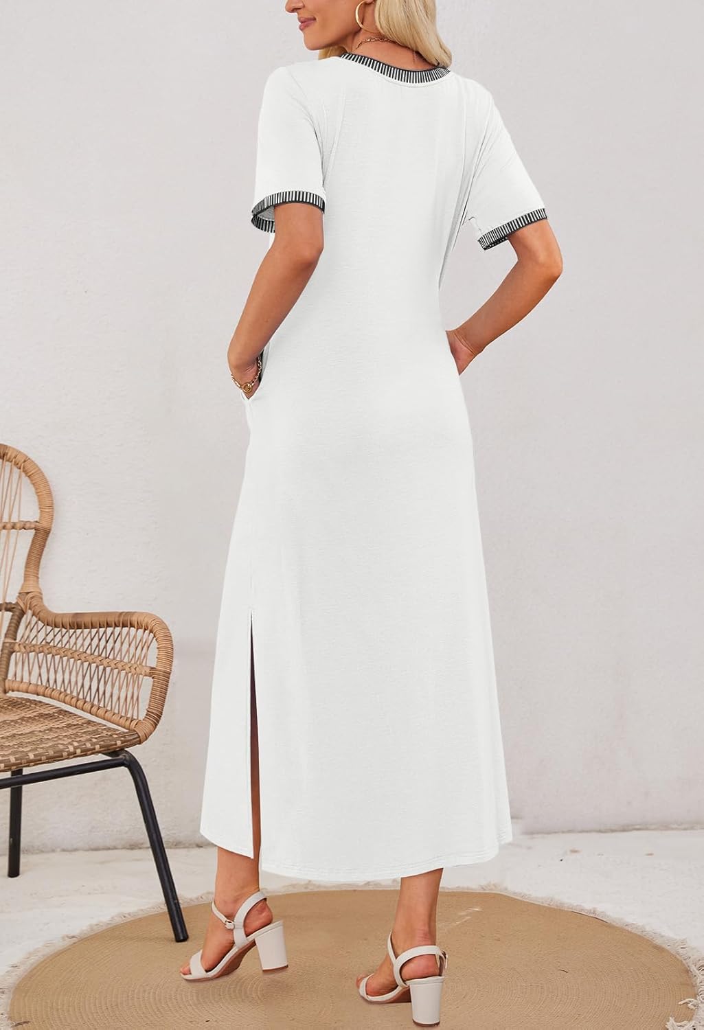✨Women's Summer Short-sleeved Round Neck Slit Casual Dress