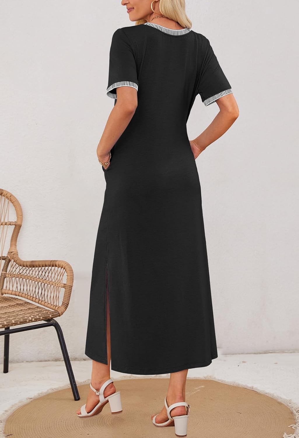 ✨Women's Summer Short-sleeved Round Neck Slit Casual Dress