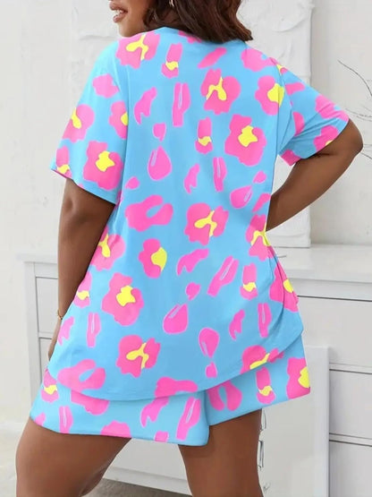 ✨Women's Summer Plus Size All Over Print Loose Pajama Set