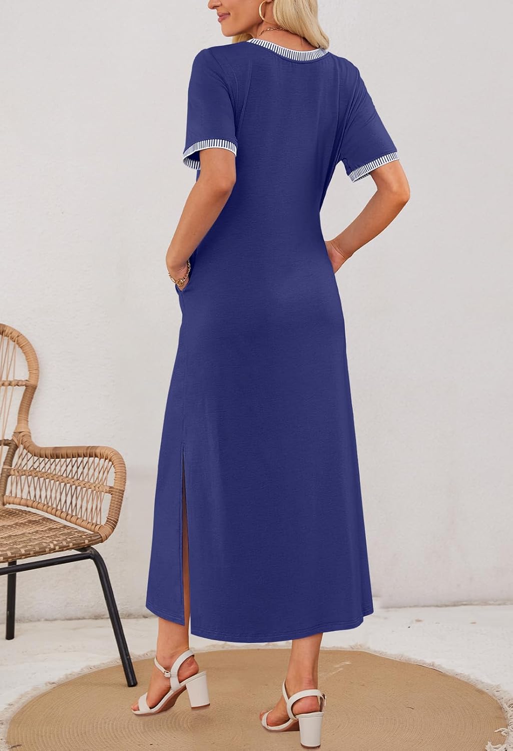 ✨Women's Summer Short-sleeved Round Neck Slit Casual Dress
