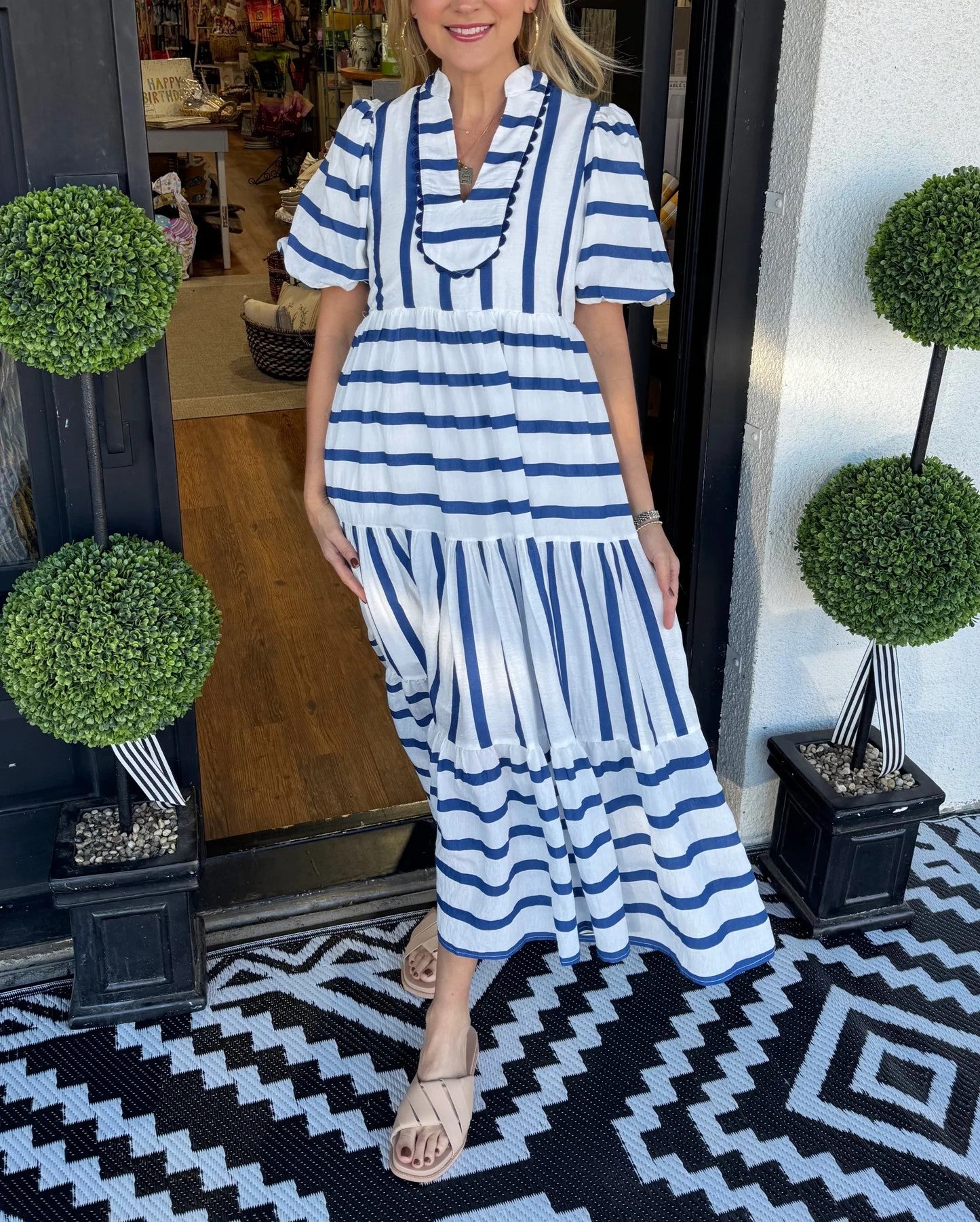 ✨Women's Short Bubble Sleeve Striped Dress With Pockets