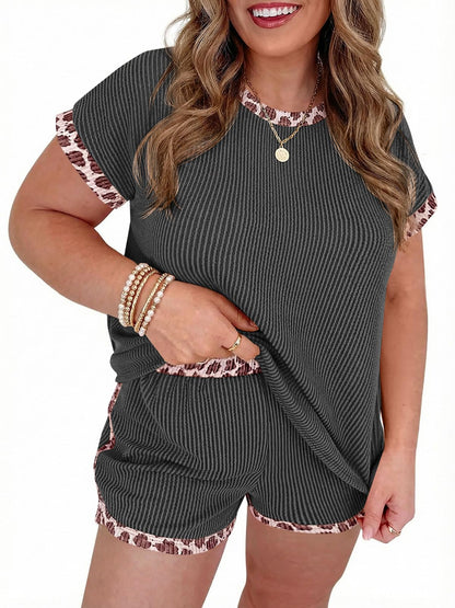 Womens Ribbed Knit Lounge Set with Leopard Print