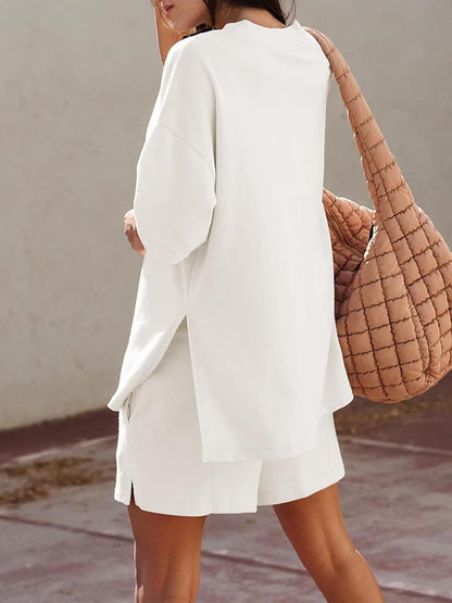 ✨2025 NEW Trendy Casual Solid Color Suit with Slit Top and Shorts