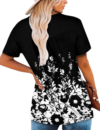 ✨Women's Summer Printed Pleated Crew Neck Tee