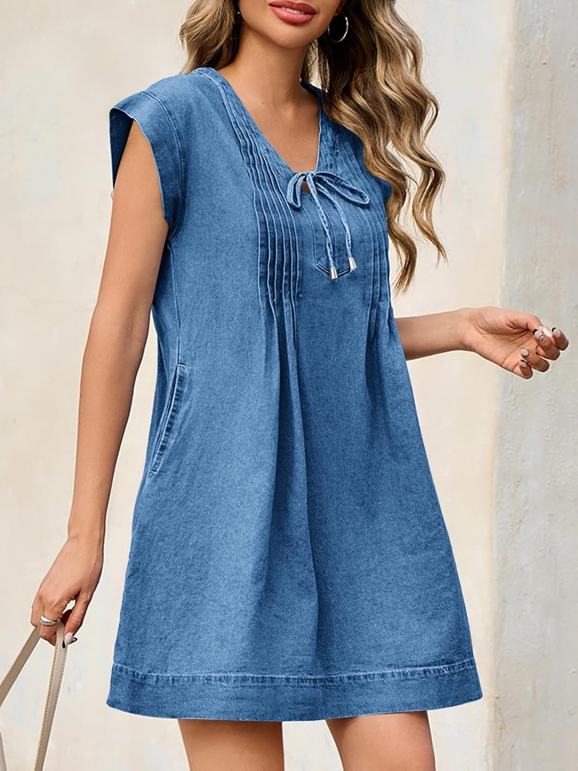 ✨Women's V-neck Pleated Denim Dress With Pockets