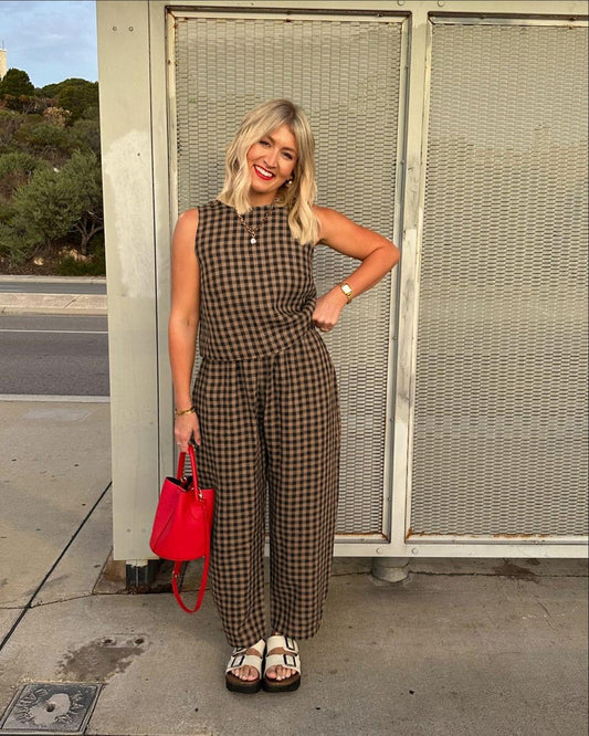 Limited time sale🔥Women's Gingham Sleeveless Tank Top & Barrel Pants Set