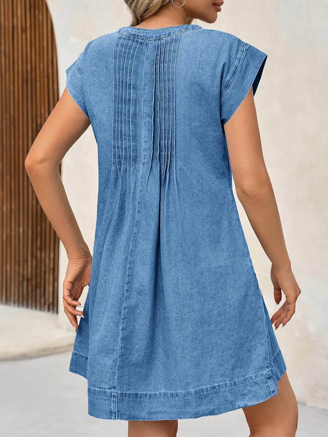 ✨Women's V-neck Pleated Denim Dress With Pockets