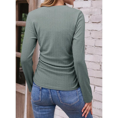 ✨Women's V-Neck Pleated Basic Tunic Long Sleeve Top