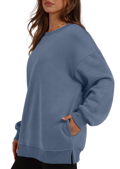 Women's Oversized Fleece Pullover with Hidden Pockets