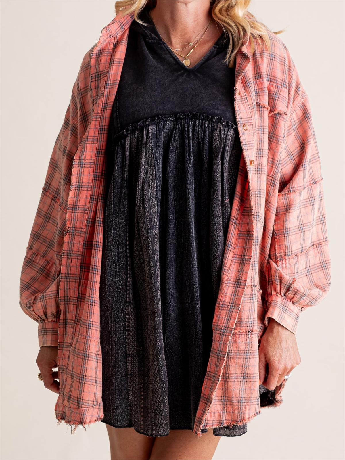 2024 Women's Mineral Washed Button Down Plaid Shirt with Pockets (Buy 2 Free Shipping)