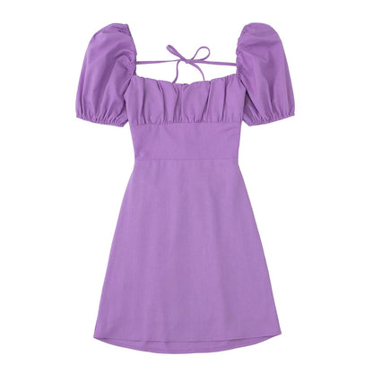 Dreamy spring dress with puff sleeves