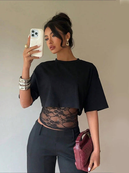 Women's Cropped Short T-shirt with Lace Splicing