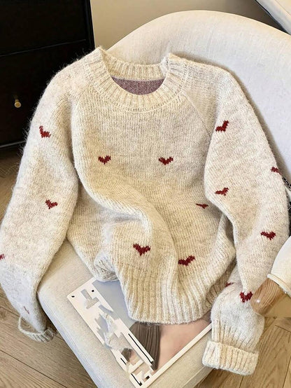 Women's heart-patterned crew neck knitted sweater