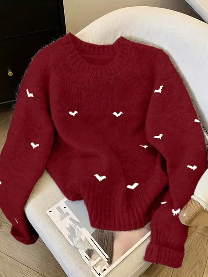 Women's heart-patterned crew neck knitted sweater
