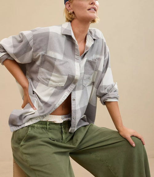 Women's Loose Flannel Casual Double Pocket Shirt