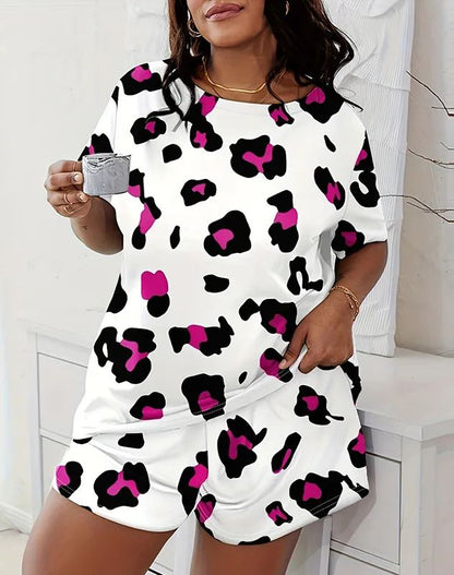 ✨Women's Summer Plus Size All Over Print Loose Pajama Set