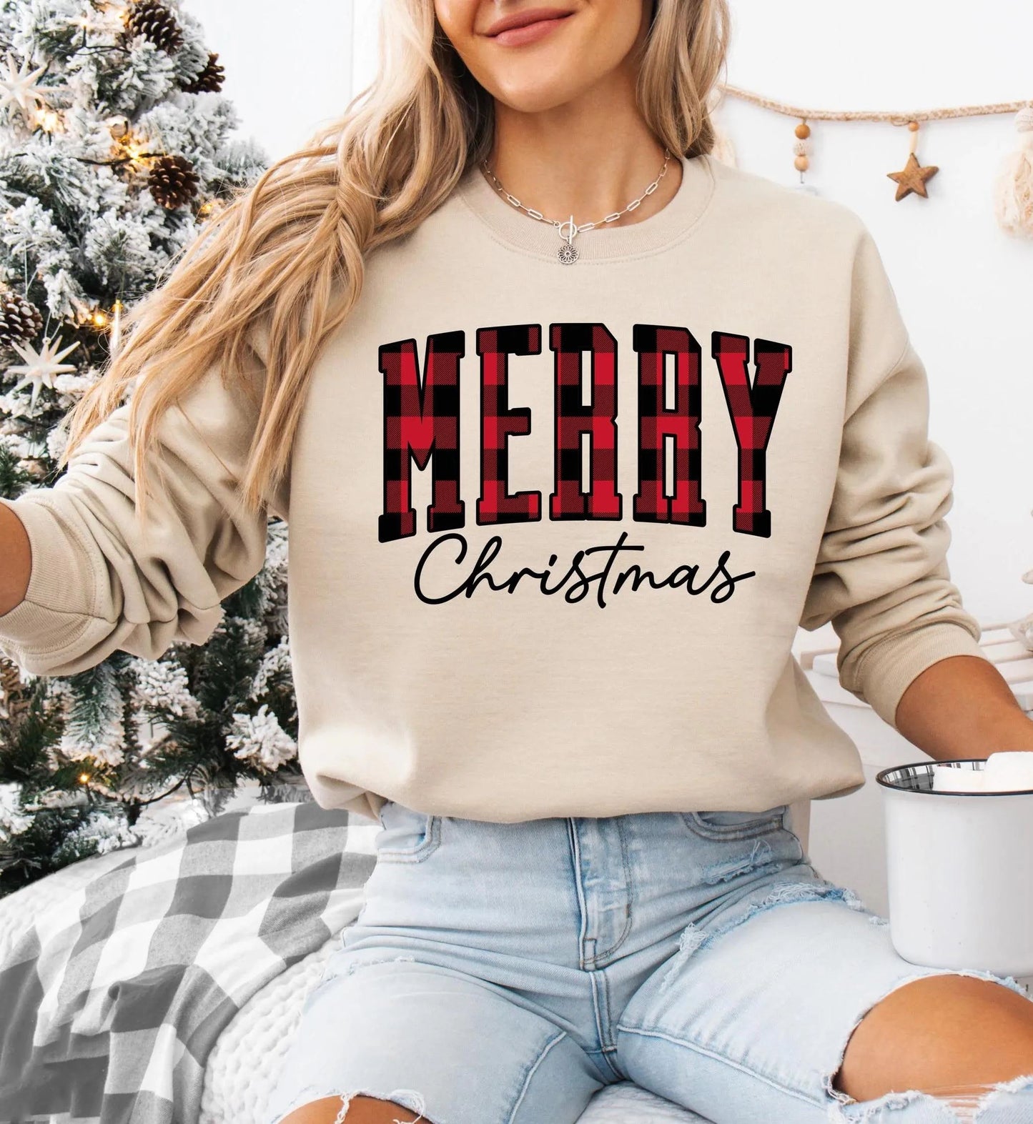 “Merry Christmas” Plaid Graphic Sweatshirt