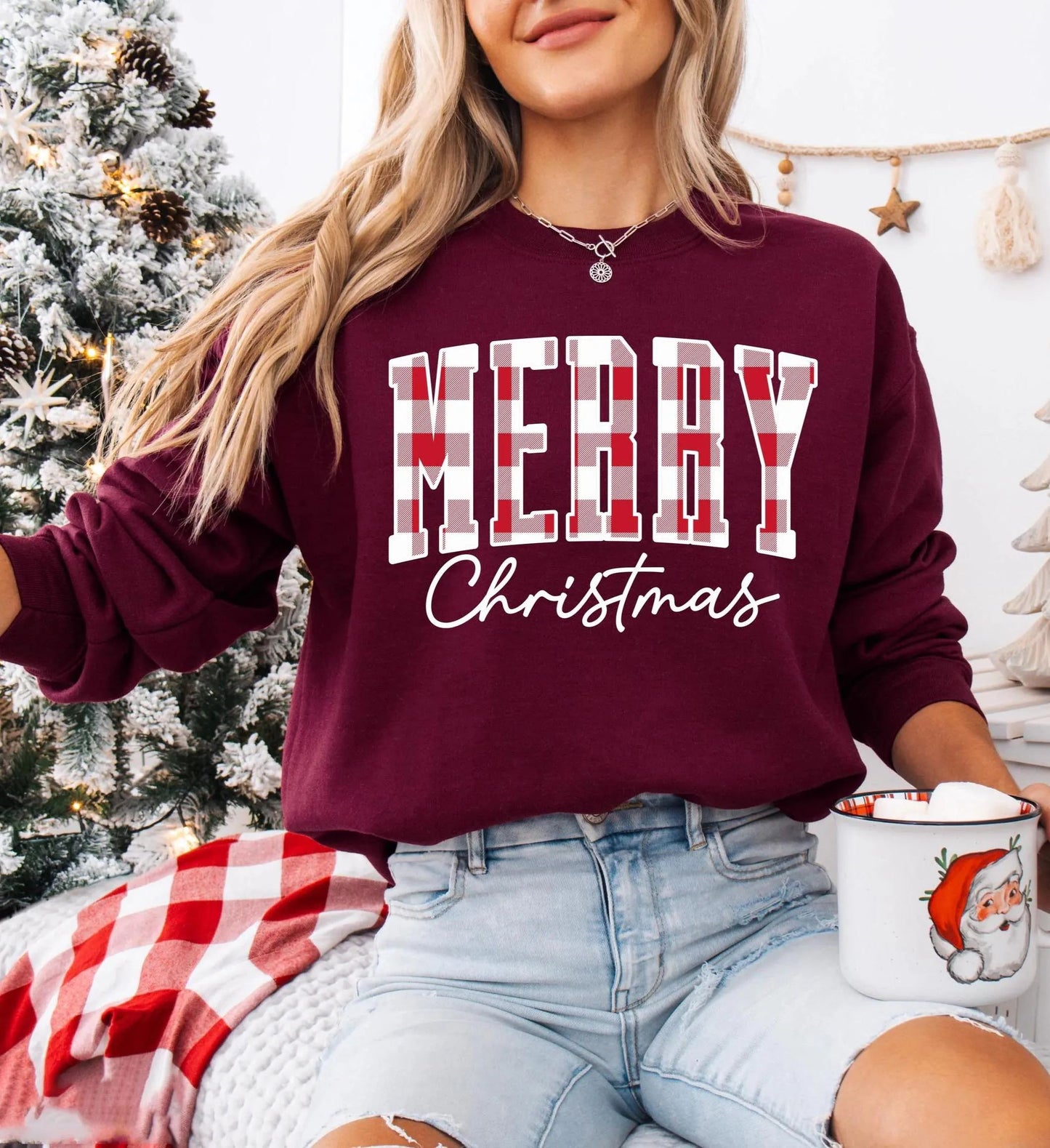 “Merry Christmas” Plaid Graphic Sweatshirt